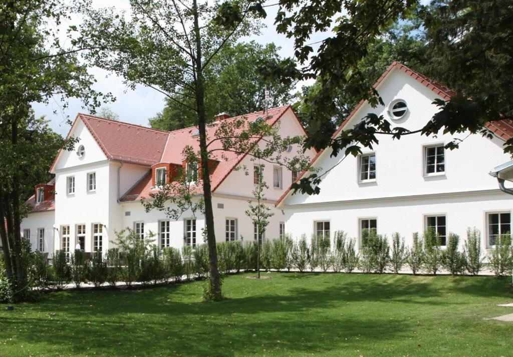 Cafe Wildau Hotel & Restaurant Am Werbellinsee شورفهايده المظهر الخارجي الصورة