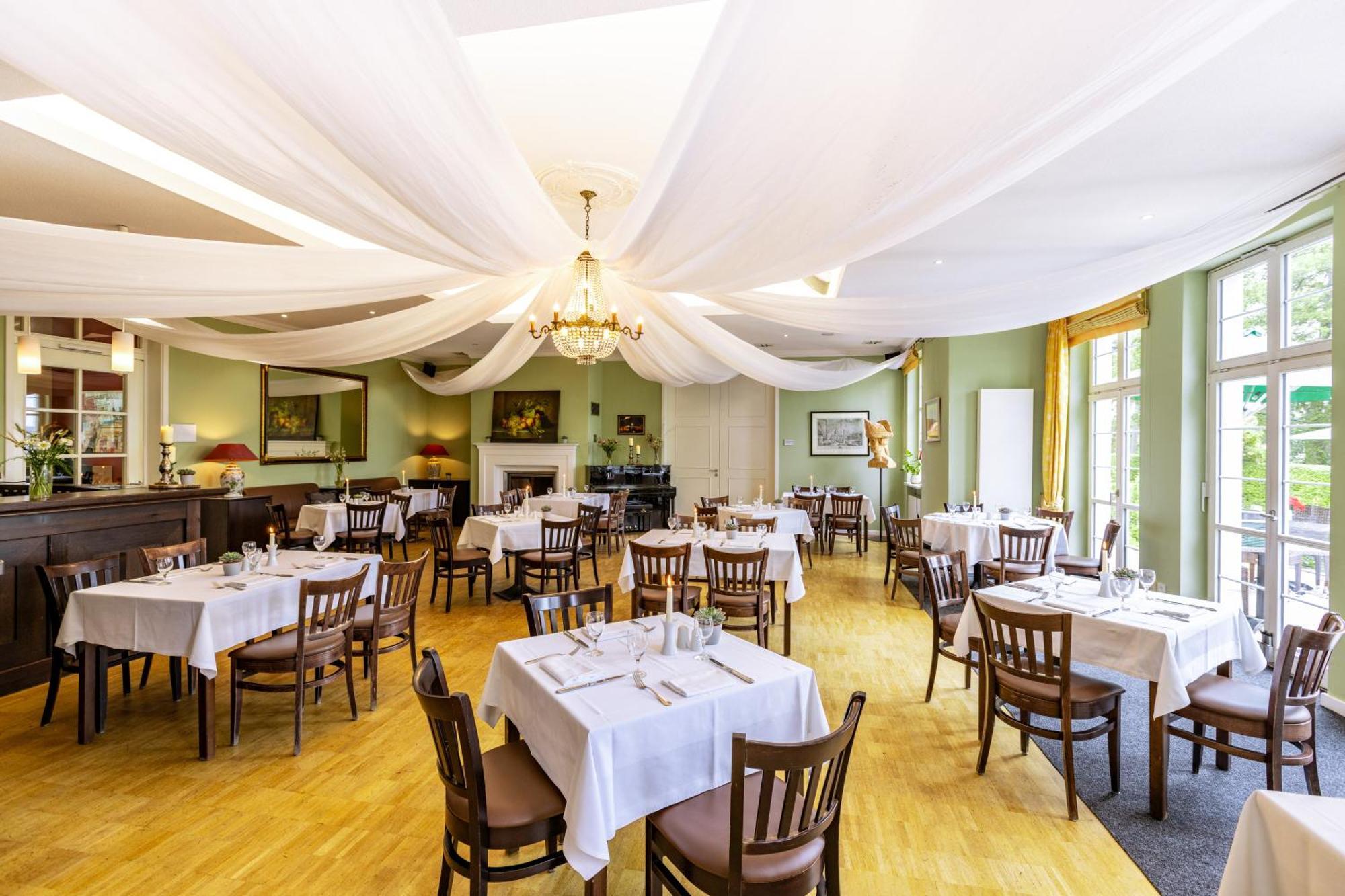Cafe Wildau Hotel & Restaurant Am Werbellinsee شورفهايده المظهر الخارجي الصورة